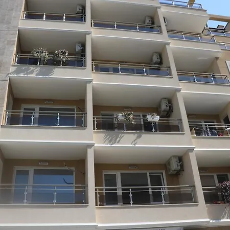 виктория Apartment *